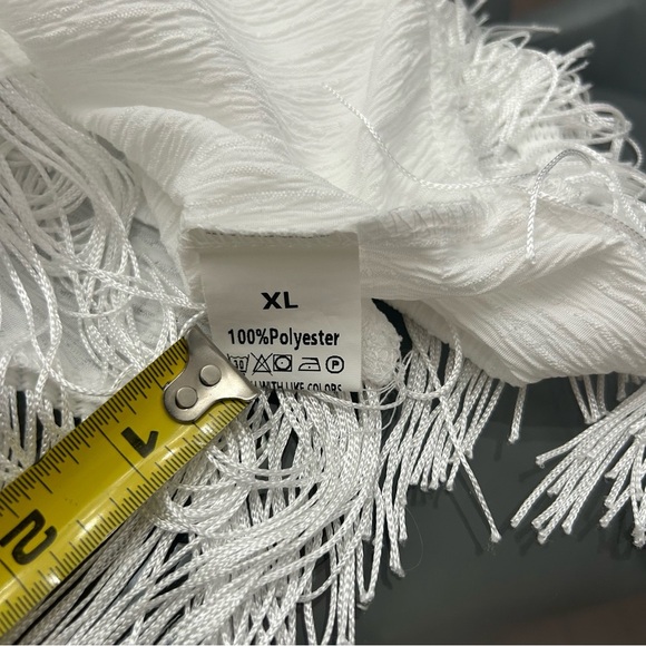 ➕White Fringe Women's Tank Large - Picture 6 of 7